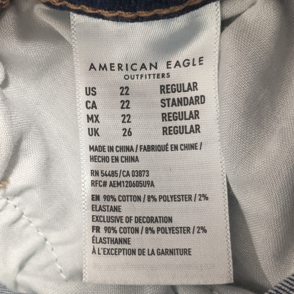 American Eagle Super Hi-Rise Jegging Distressed 22 - Picture 7 of 11